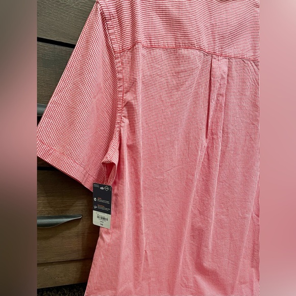 NWT Men’s St. John’s Bay short sleeve button front casual shirt - Picture 4 of 4